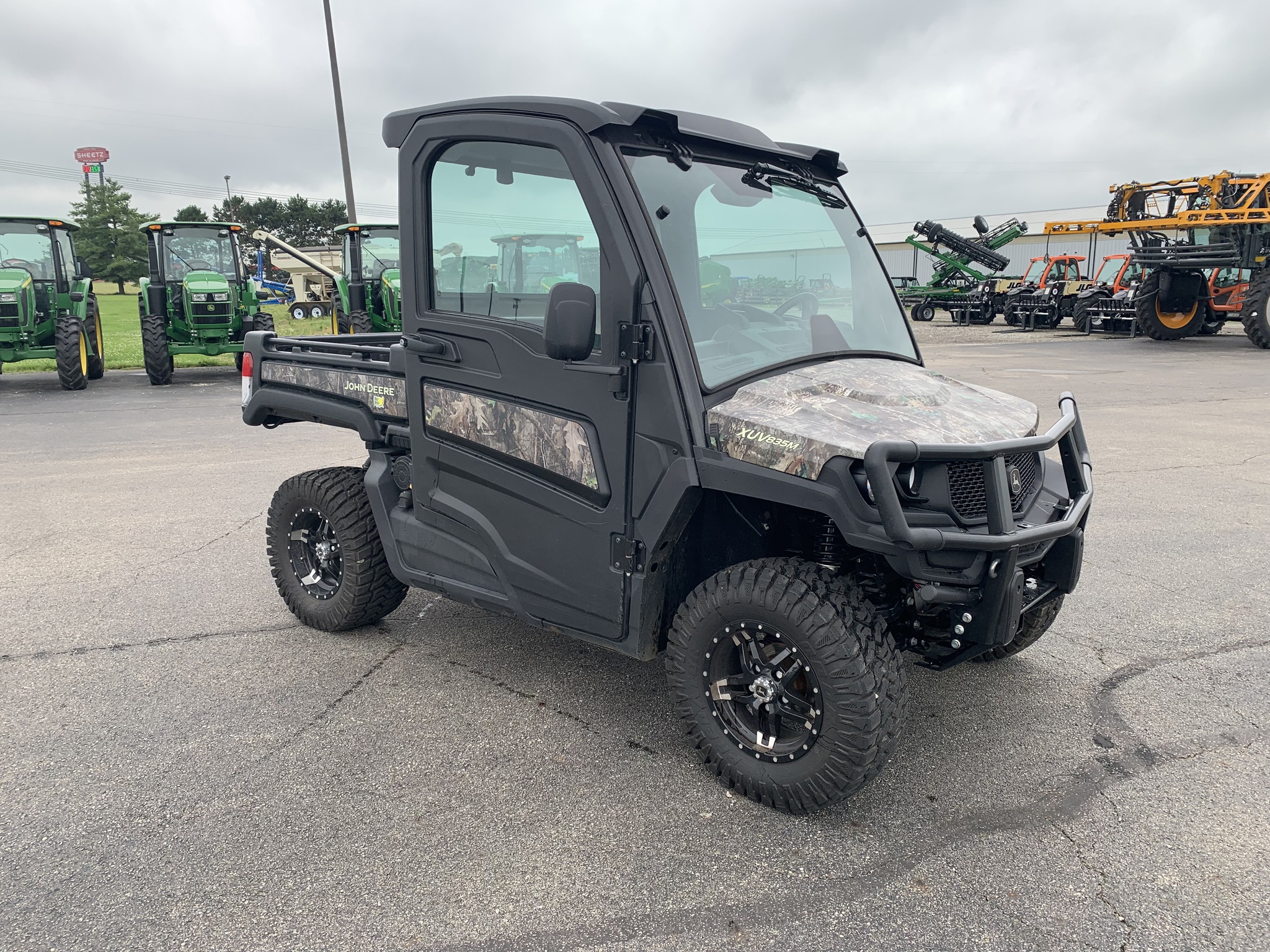 2024 John Deere XUV 835M HVAC Image 2