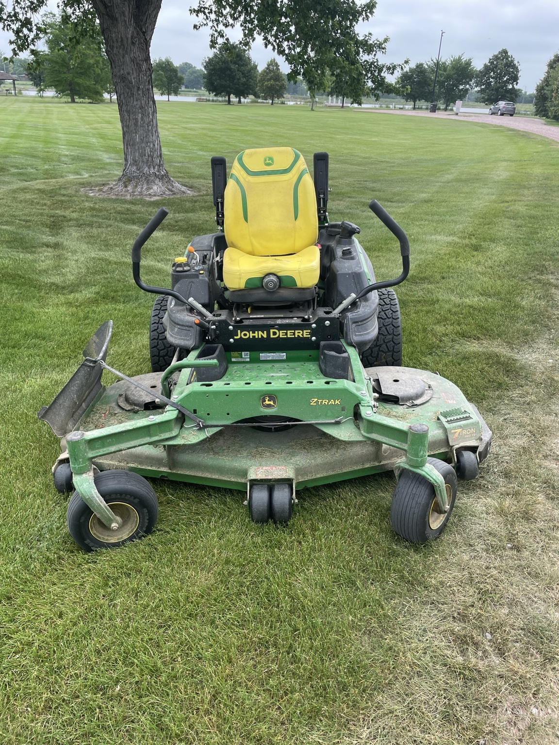 2023 John Deere Z950M Image 3