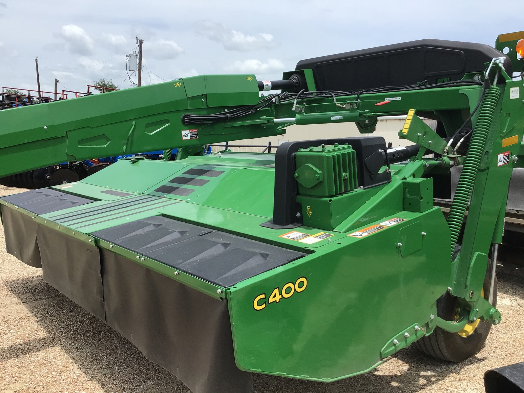 2024 John Deere C400 Image 3