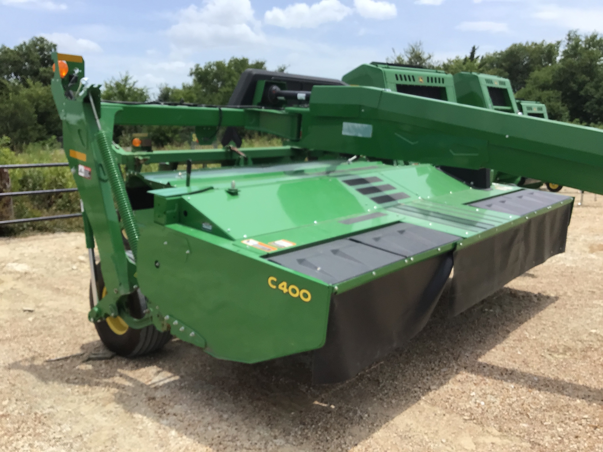 2024 John Deere C400 Image 5