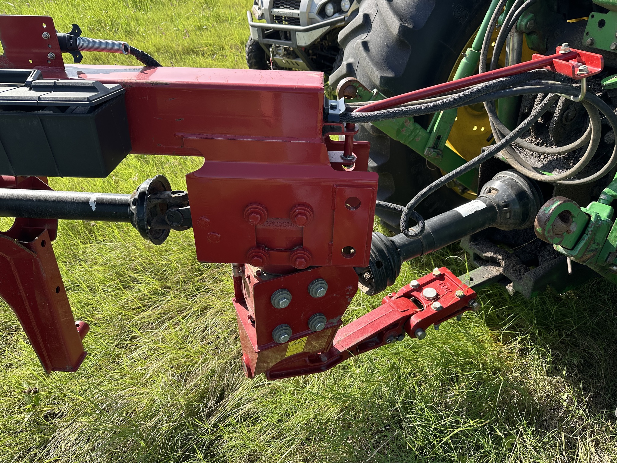 2021 New Holland 210 Image 18