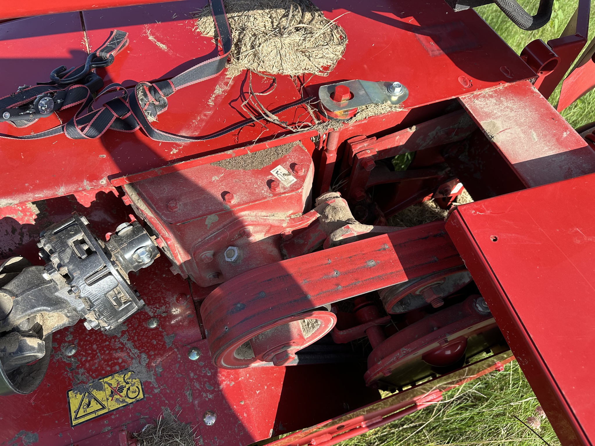 2021 New Holland 210 Image 14