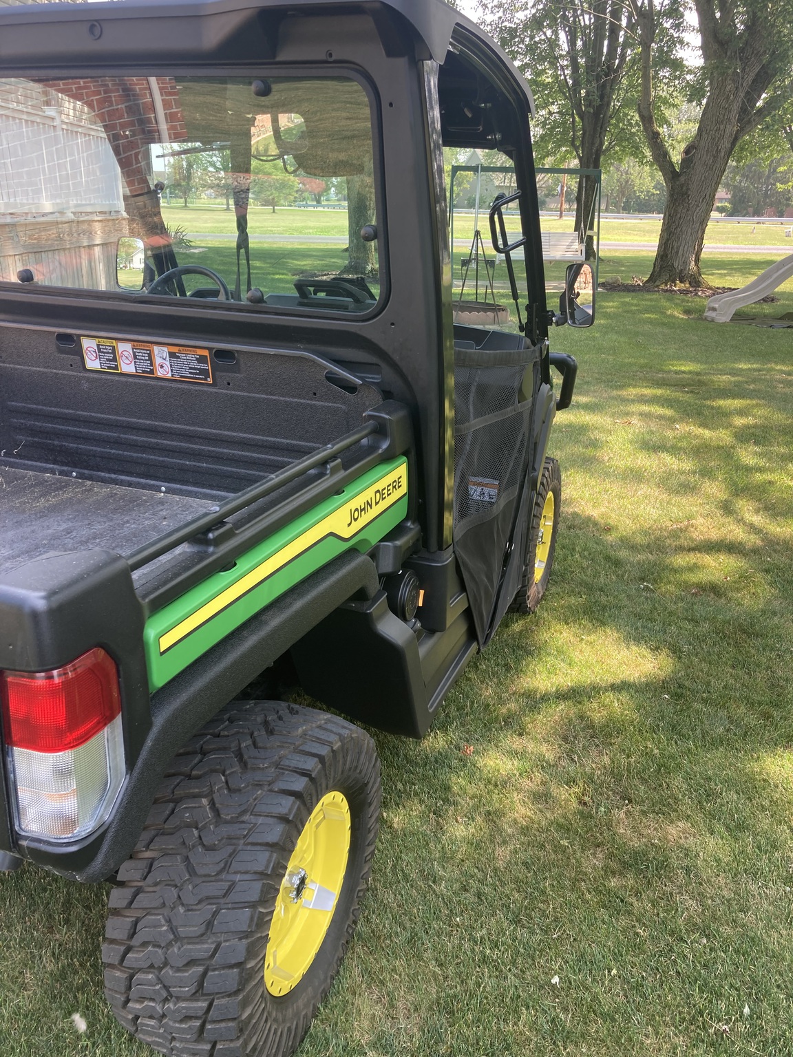 2023 John Deere XUV 835M Image 4