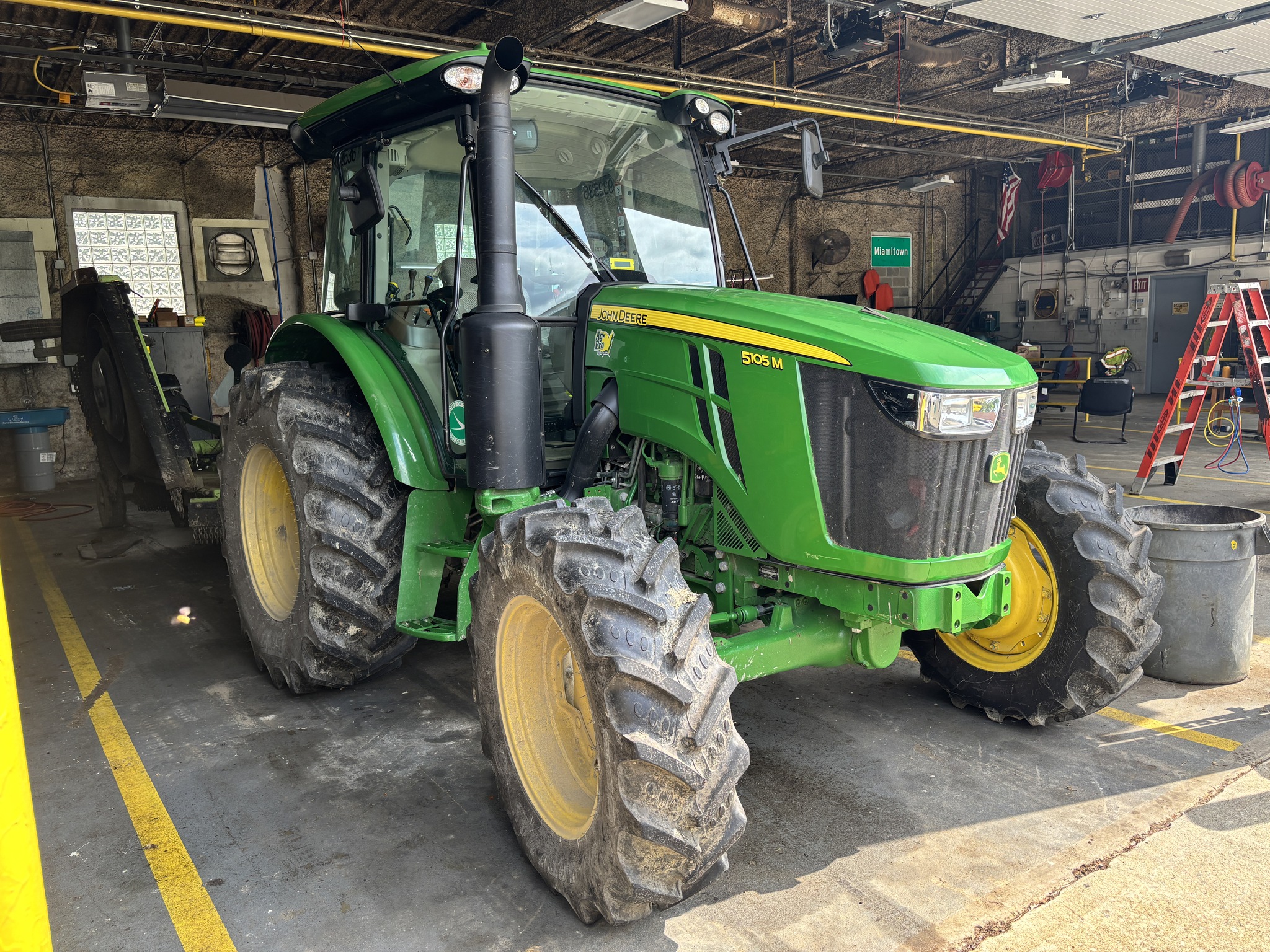 Used 2023 John Deere 5105M Utility Tractors at Koenig Equipment in Anna, OH - PhotoXL0