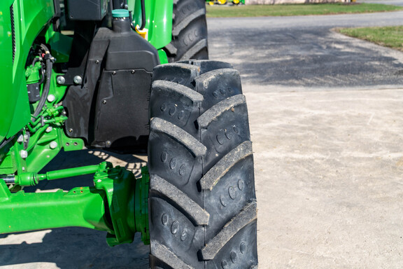 Used 2023 John Deere 5105M Utility Tractors at Koenig Equipment in Anna, OH - Photo12