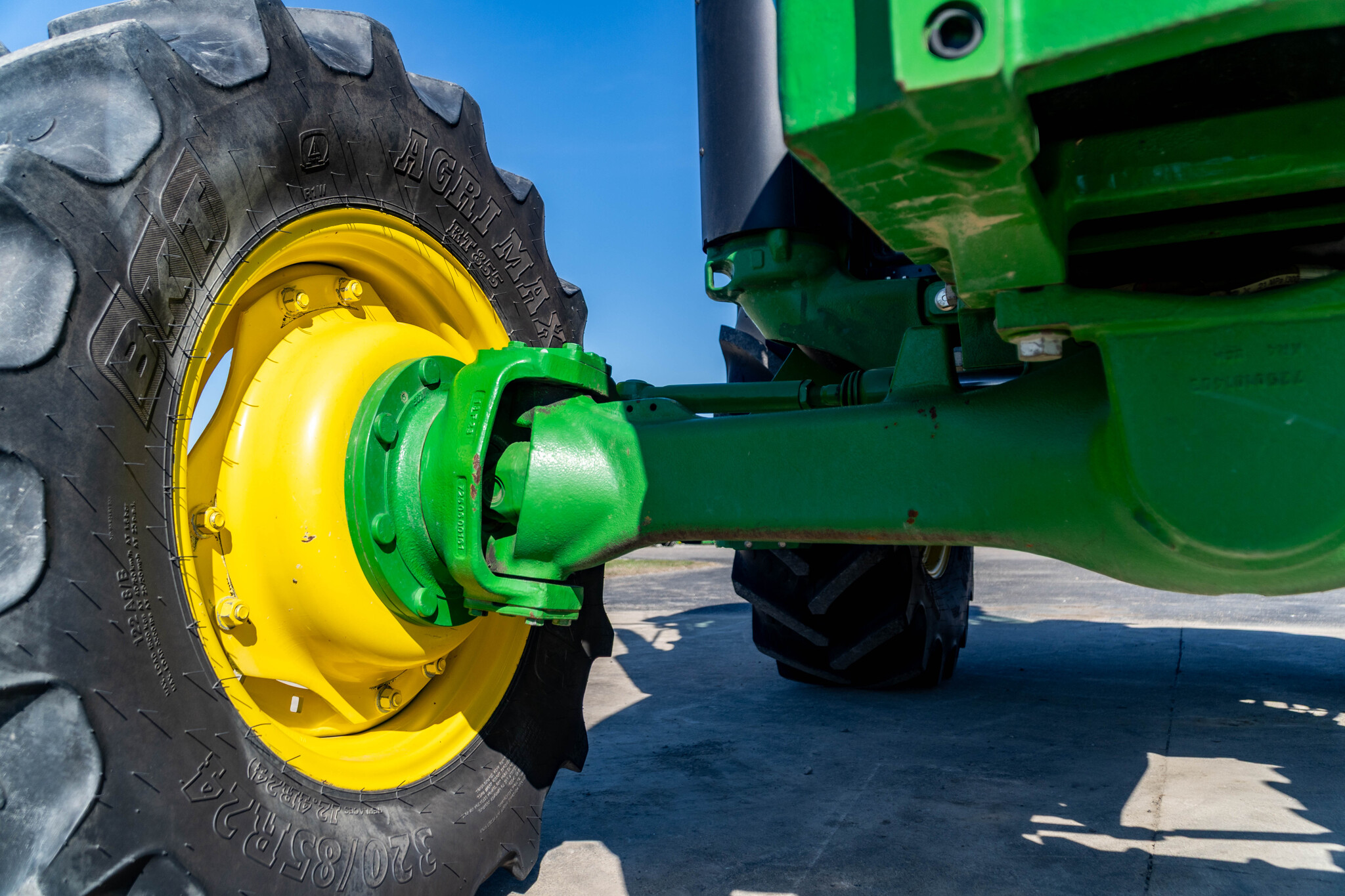Used 2023 John Deere 5105M Utility Tractors at Koenig Equipment in Anna, OH - PhotoXL15