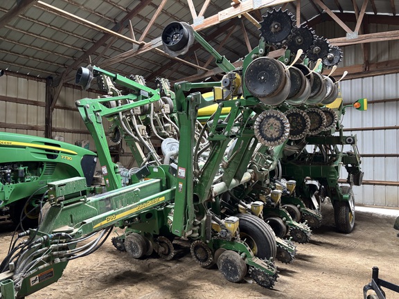 Used 2011 John Deere 1790 Planters: Drawn at Koenig Equipment in Oxford, OH - Photo0