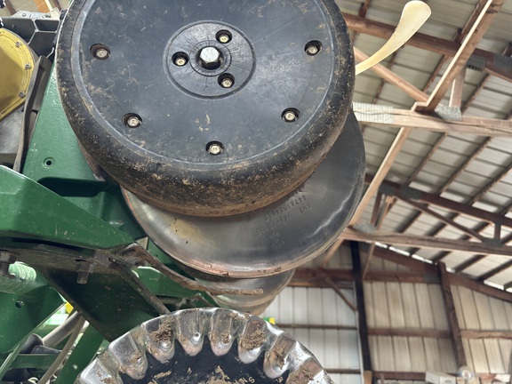 Used 2011 John Deere 1790 Planters: Drawn at Koenig Equipment in Oxford, OH - Photo7