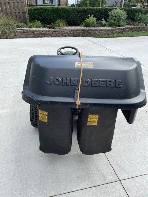 2005 John Deere LT150 Image 6
