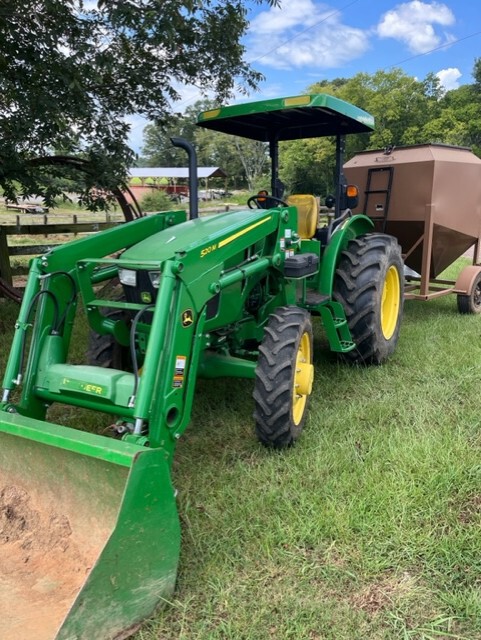2018 John Deere 5055E
