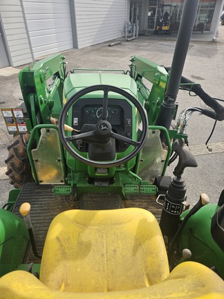 2018 John Deere 5055E