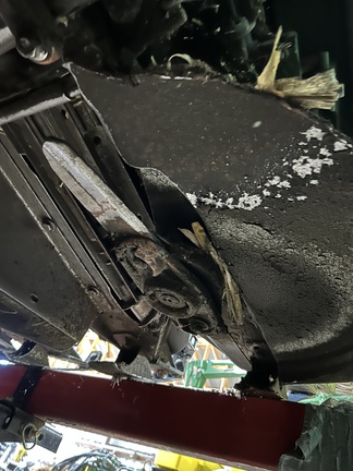 Photo of 2011 John Deere 608C StalkMaster