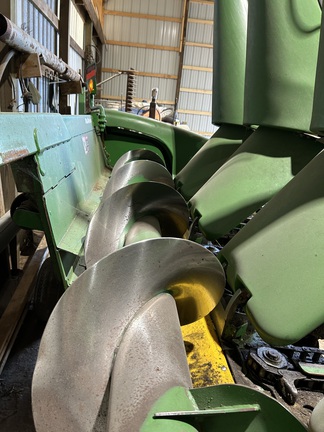 Photo of 2011 John Deere 608C StalkMaster