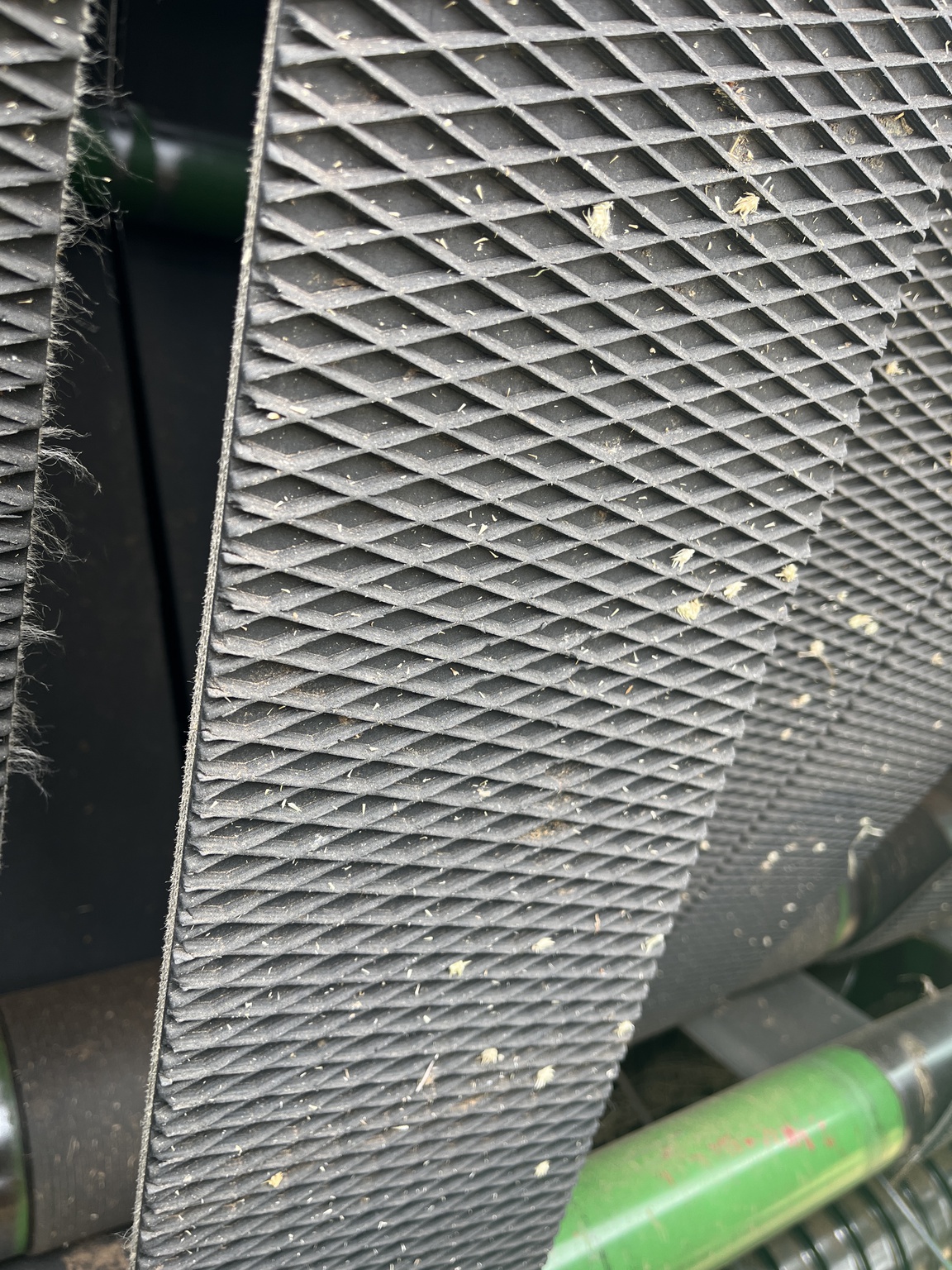 2010 John Deere 568 Image 13