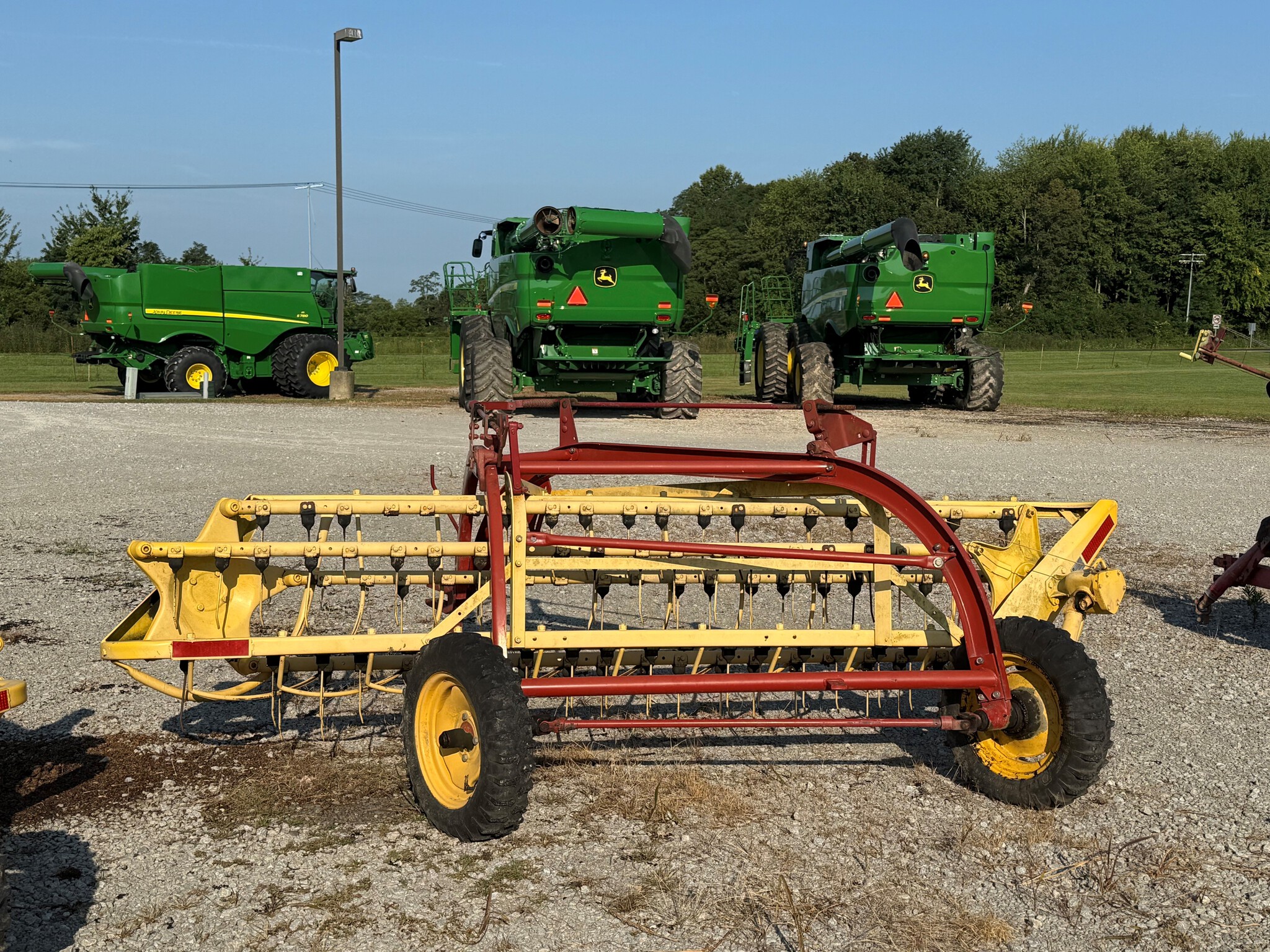 New Holland 260 Image 4