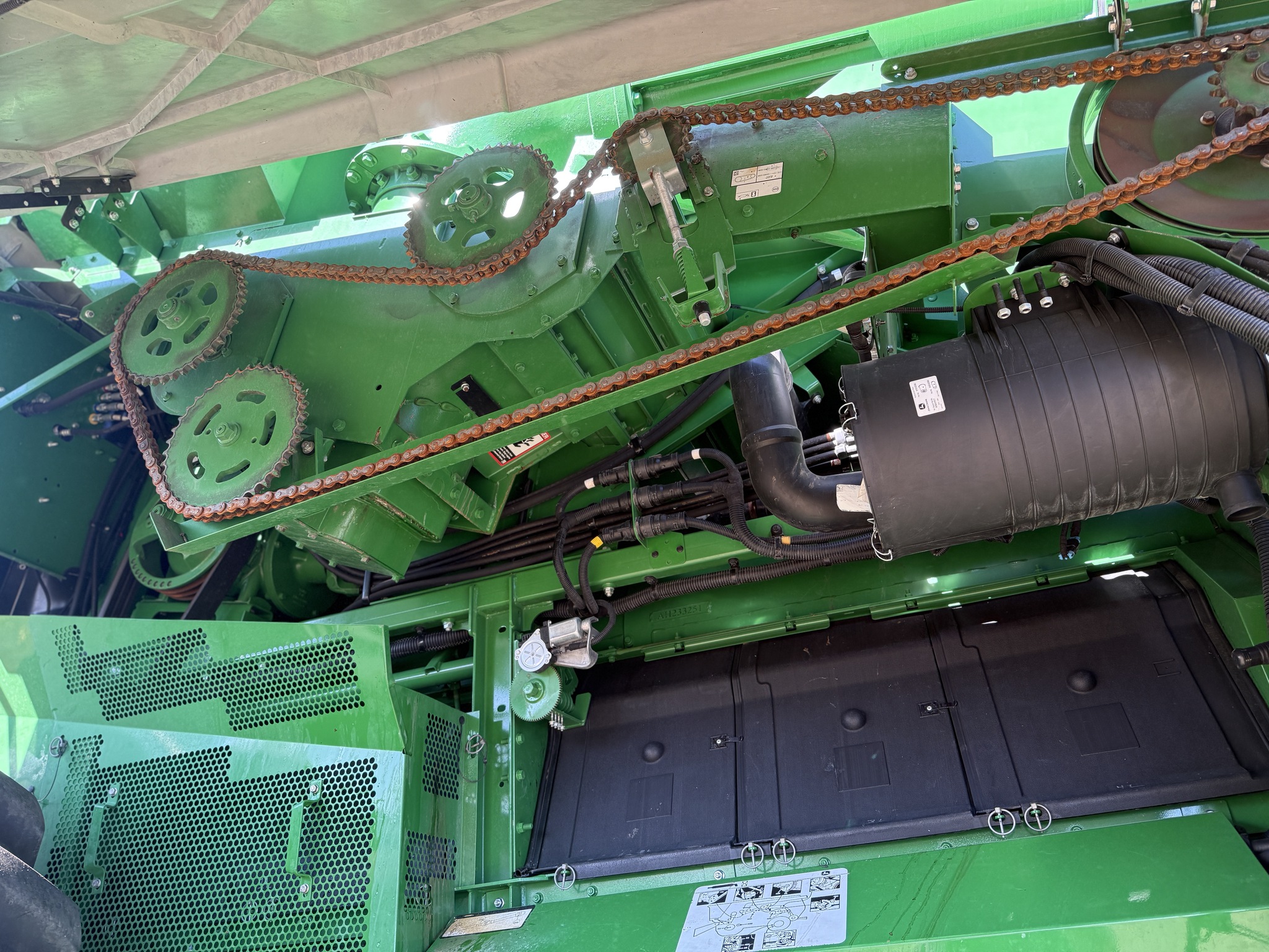 2021 John Deere S780 Image 9