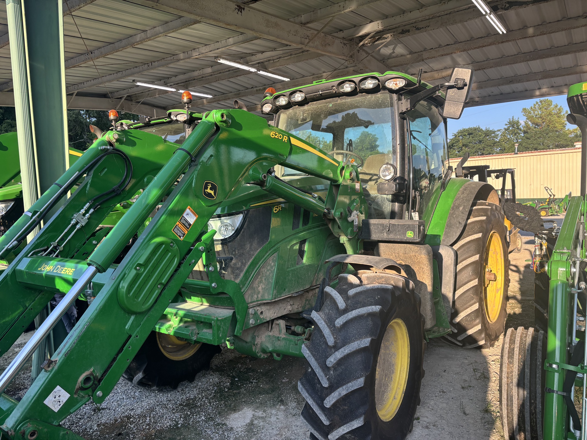 2023 John Deere 6R 110