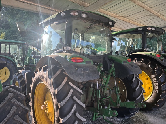 2023 John Deere 6R 110