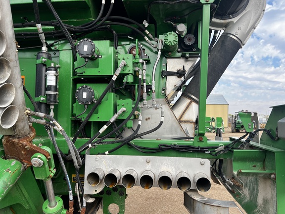 2024 John Deere 800R - Photo22