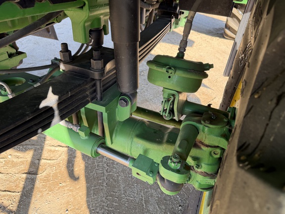 2024 John Deere 800R - Photo11