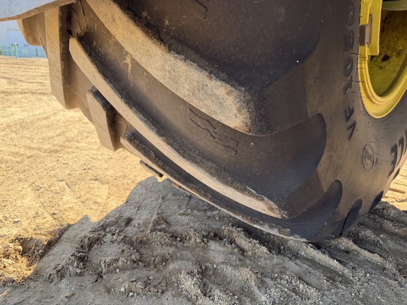 2024 John Deere 800R - Photo16