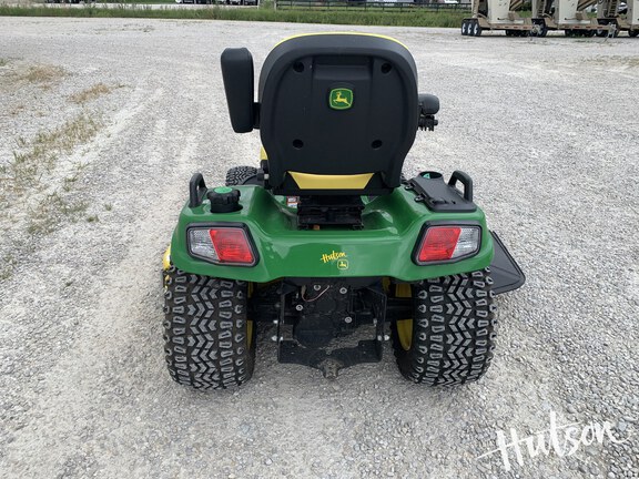 Photo of 2017 John Deere X758