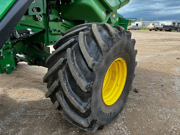2025 John Deere X9 1100
