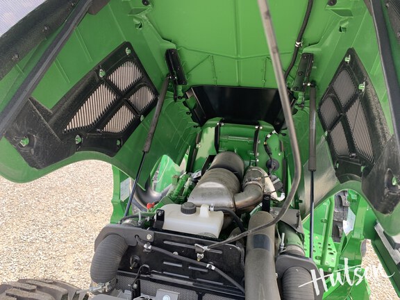 Photo of 2024 John Deere 5067E