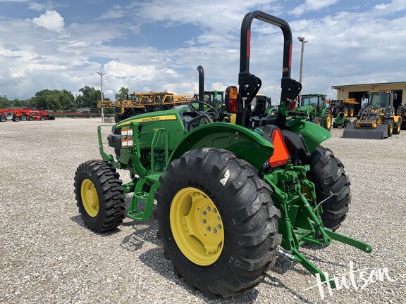 Photo of 2024 John Deere 5067E