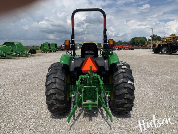 Photo of 2024 John Deere 5067E