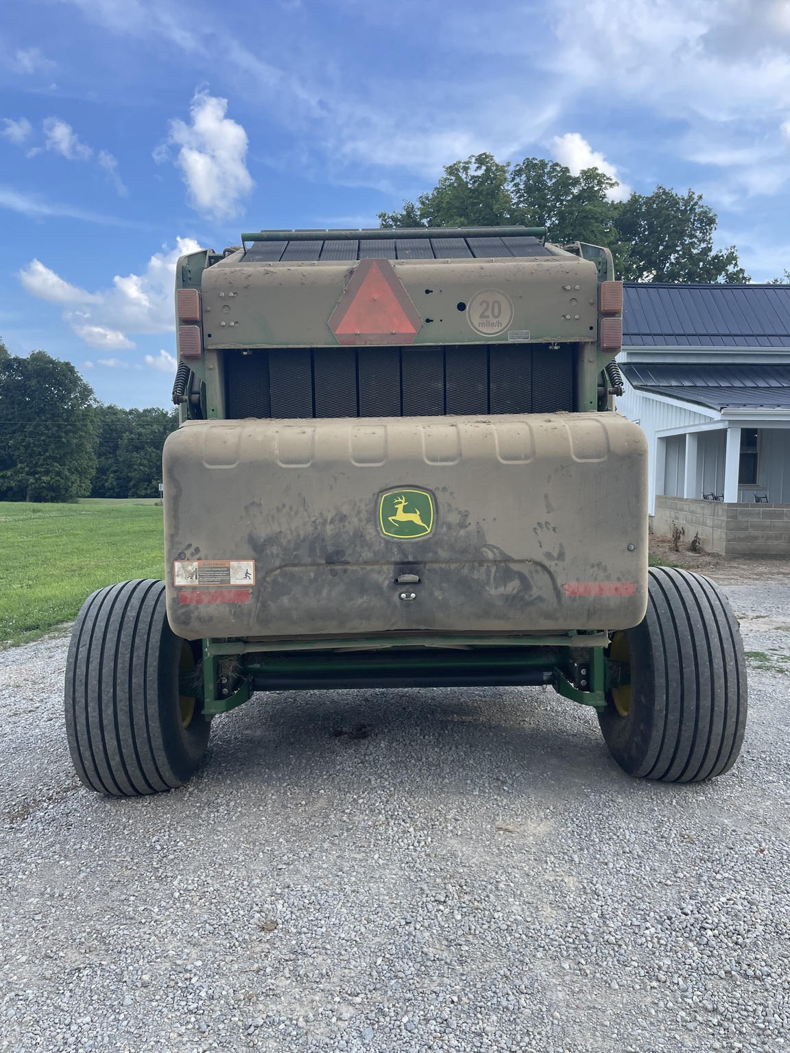 2022 John Deere 560M Image 3