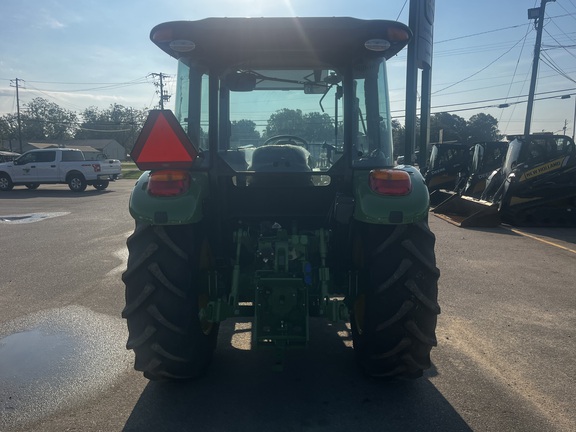 2023 John Deere 5075E Photo 4