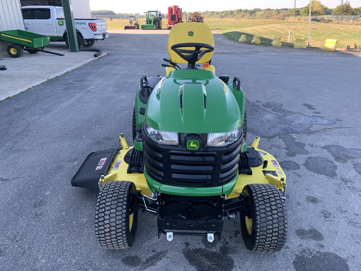 2020 John Deere X750 Image 3