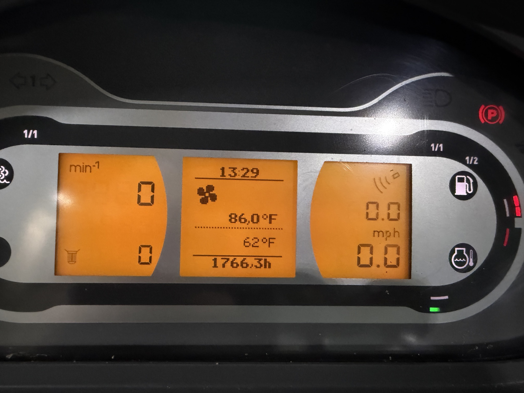 2021 Fendt 943 Image 12