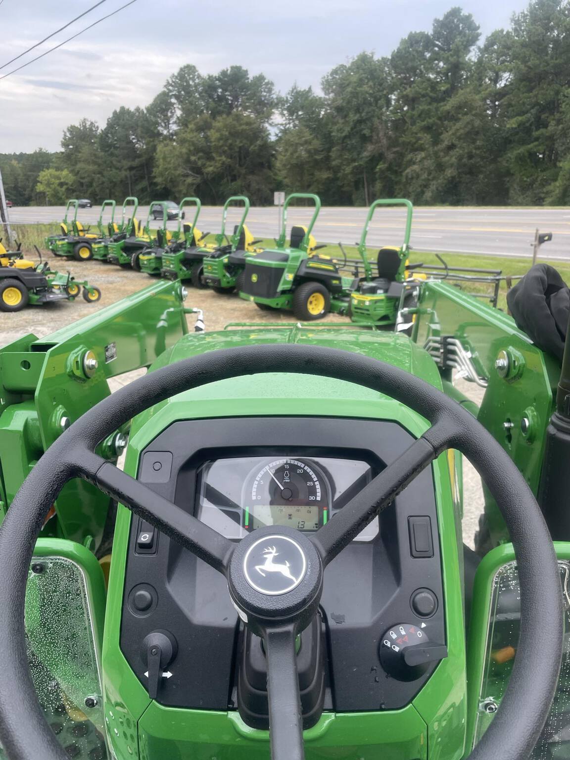 2025 John Deere 5050E Image 7