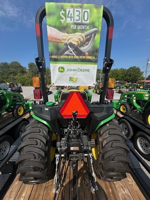2024 John Deere 3025E w/18' linx trailer Image 5