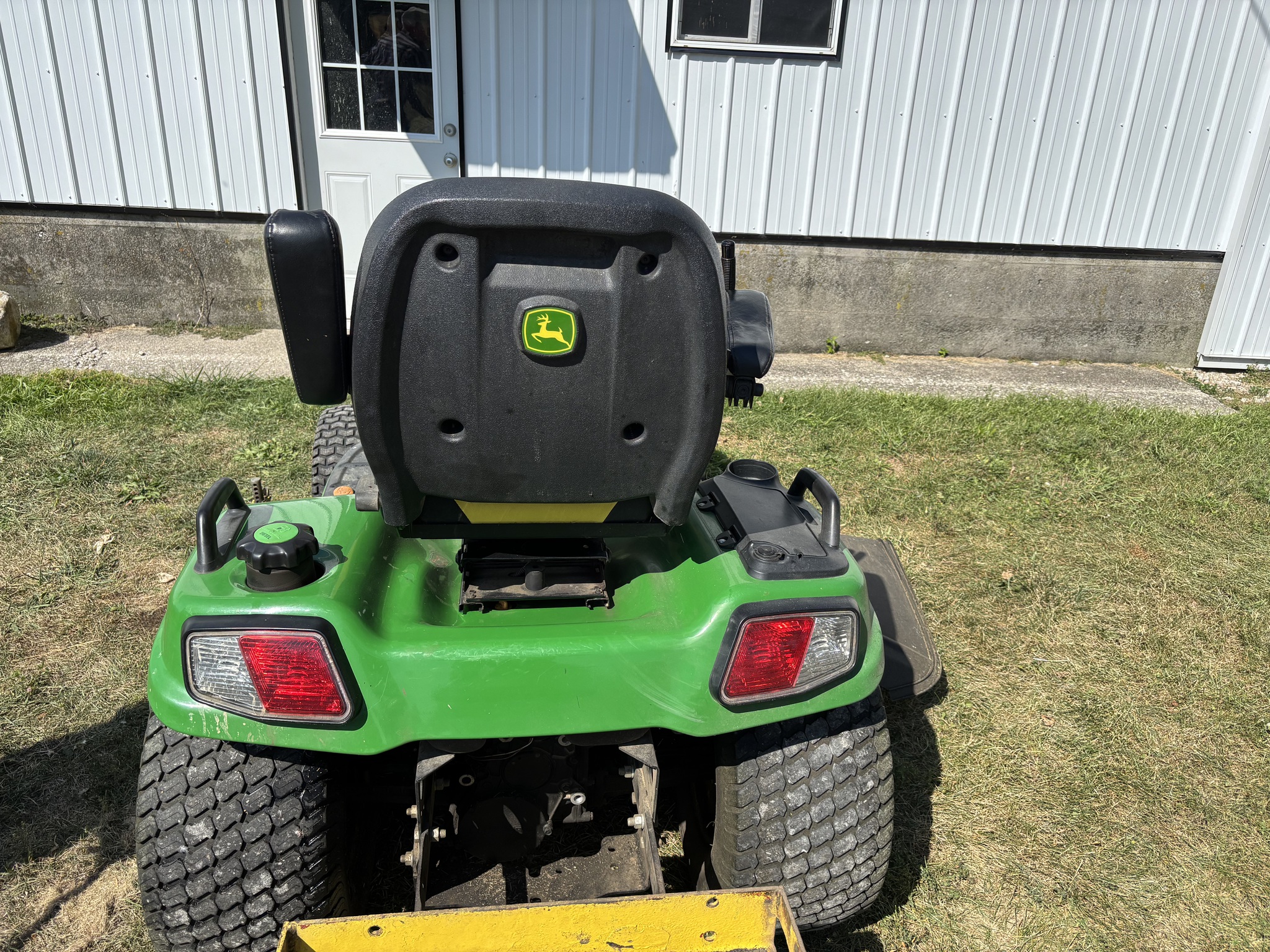 2014 John Deere X750 Image 6