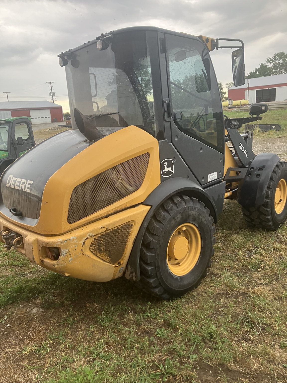 2018 John Deere 204L Image 1