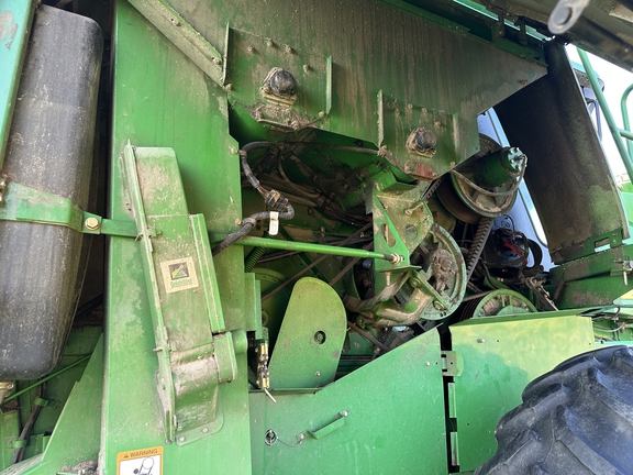 Photo of 2003 John Deere 9550