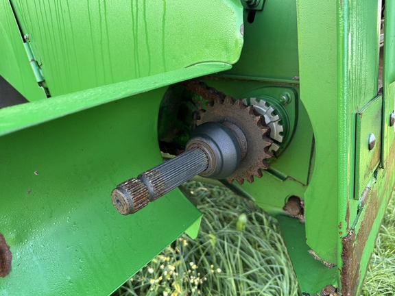 Photo of 2003 John Deere 9550