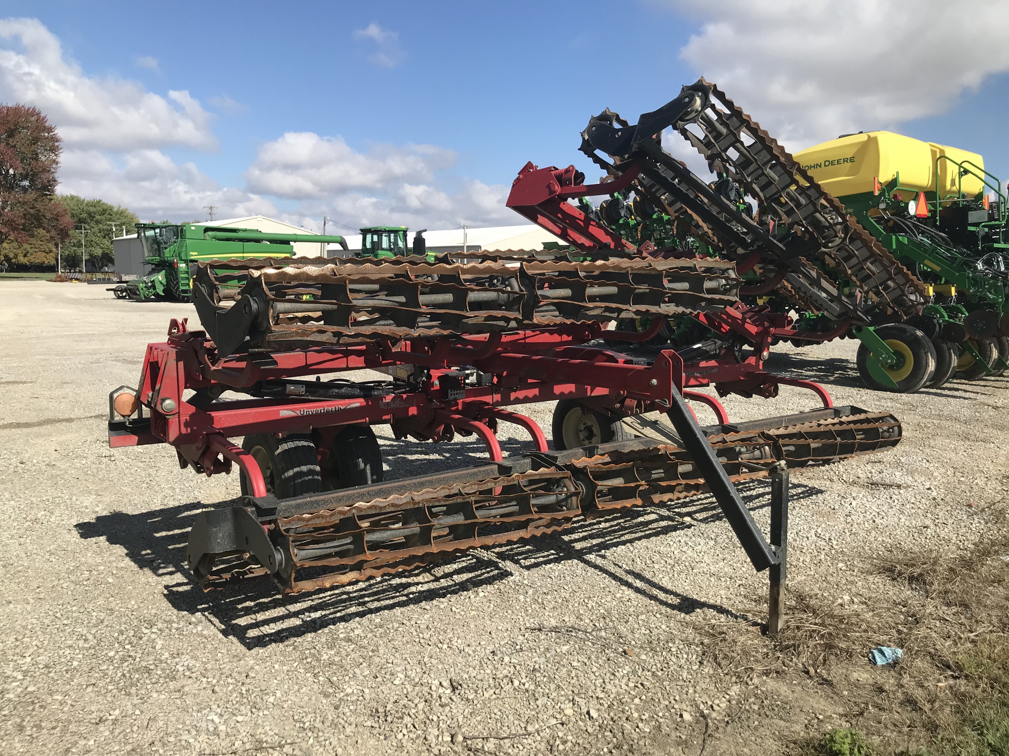 2020 Unverferth 1245-33 Image 1