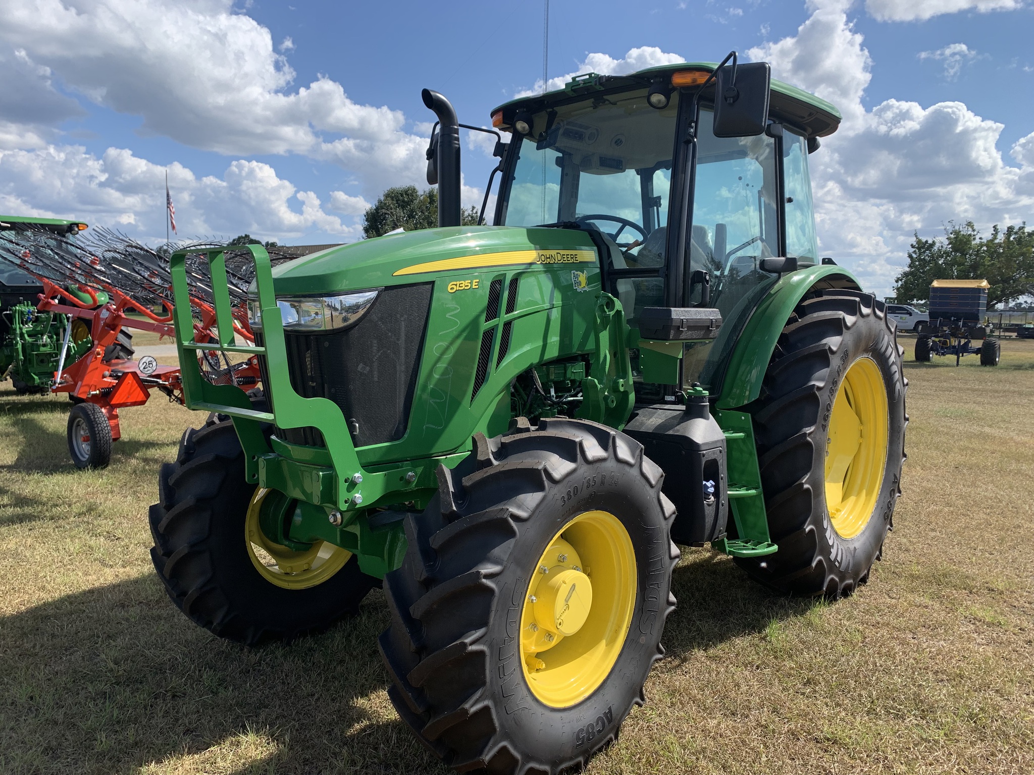 2025 John Deere 6135E Image 1