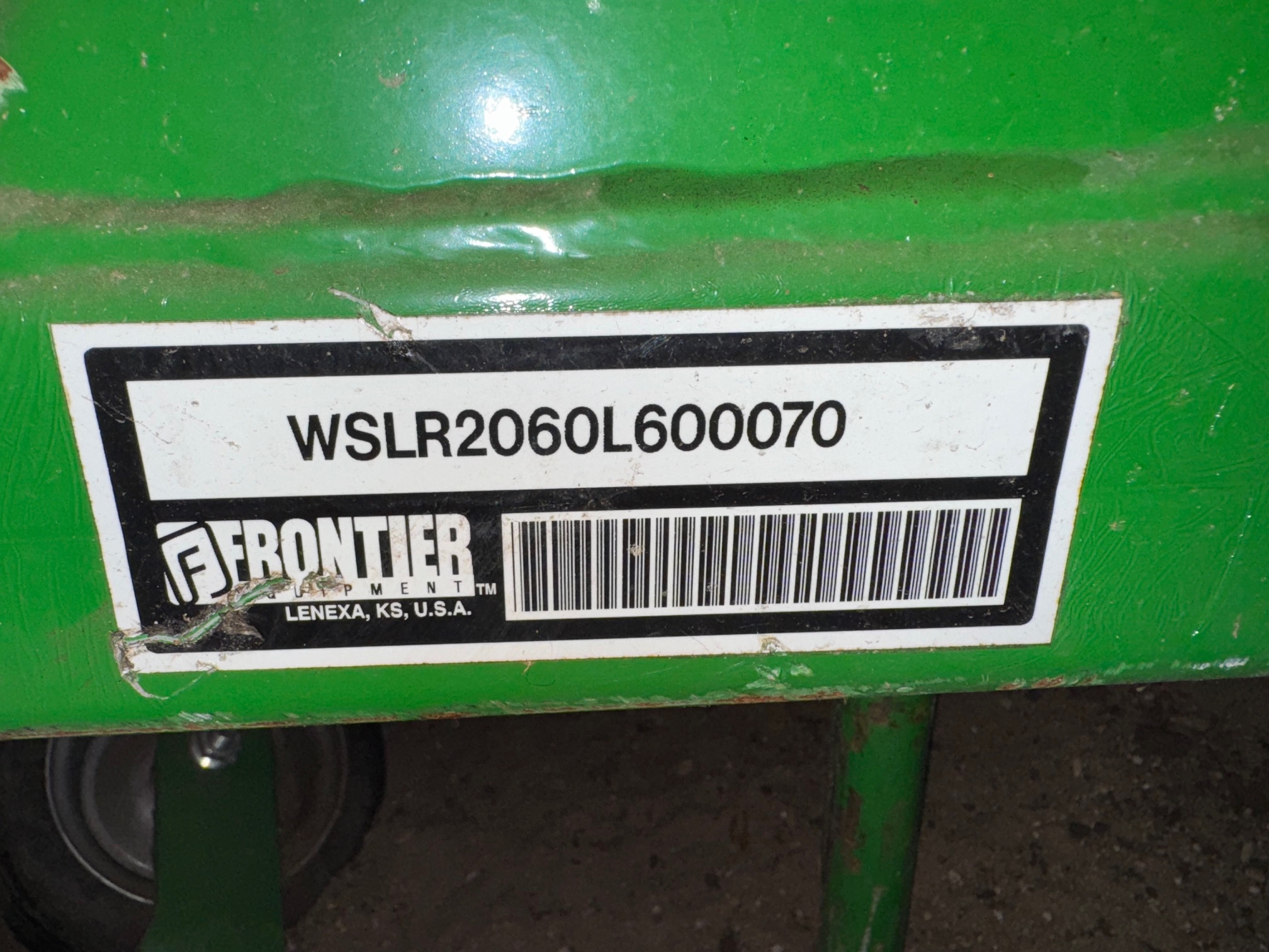 2005 Frontier LR2060 Image 2