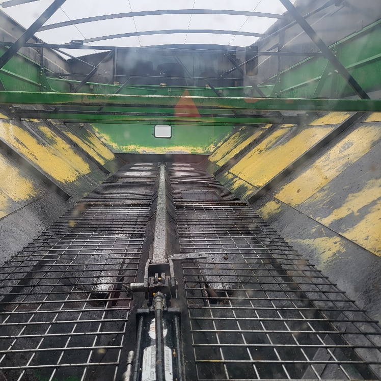 2013 Brent 1596 Grain Carts