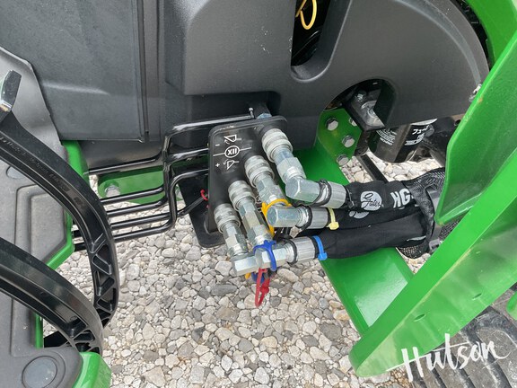 Photo of 2024 John Deere 2032R