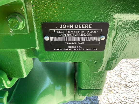 Photo of 2024 John Deere 5067E