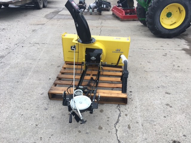 2016 John Deere 44