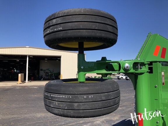 Photo of 2024 John Deere FC20R