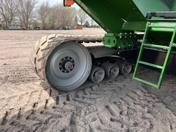 2024 Brandt 1520XT - Photo13