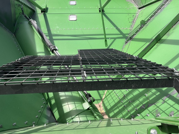 2024 Brandt 1520XT - Photo16